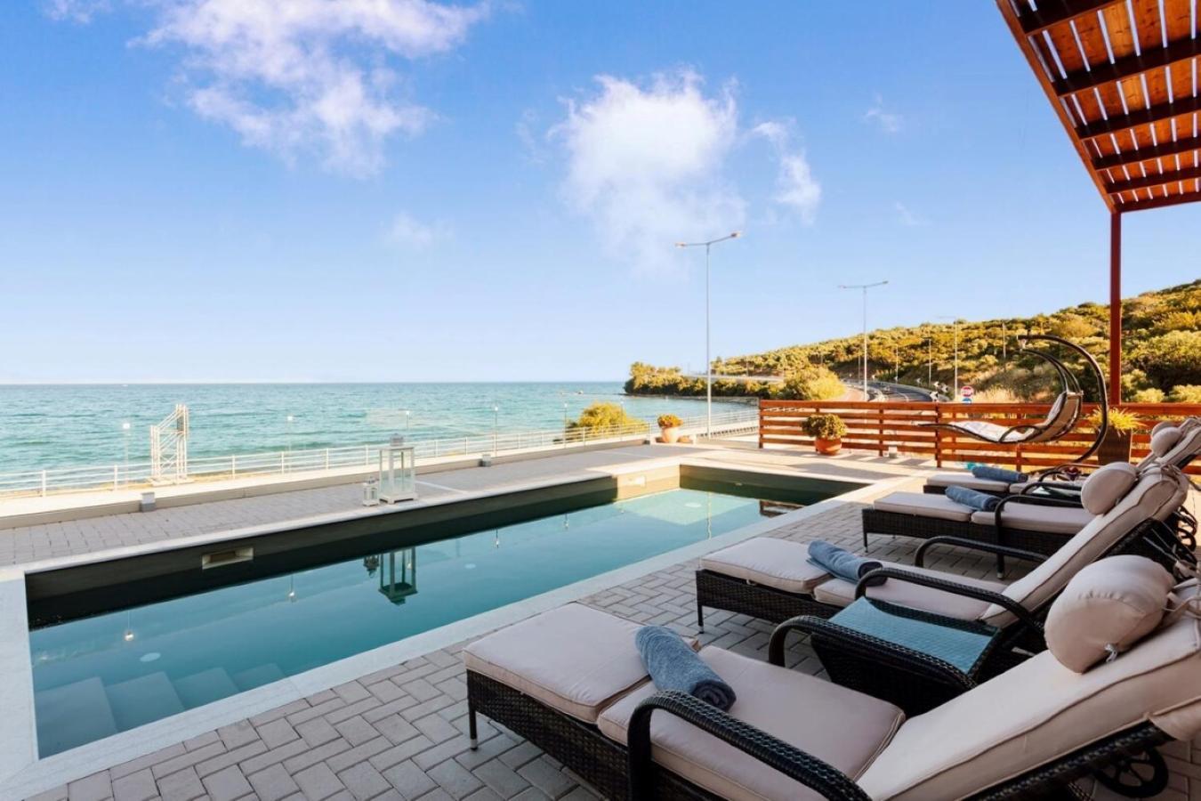 Seaside Summer Bliss - Aurora Luxury Pool Paradise Petalidi Exterior photo