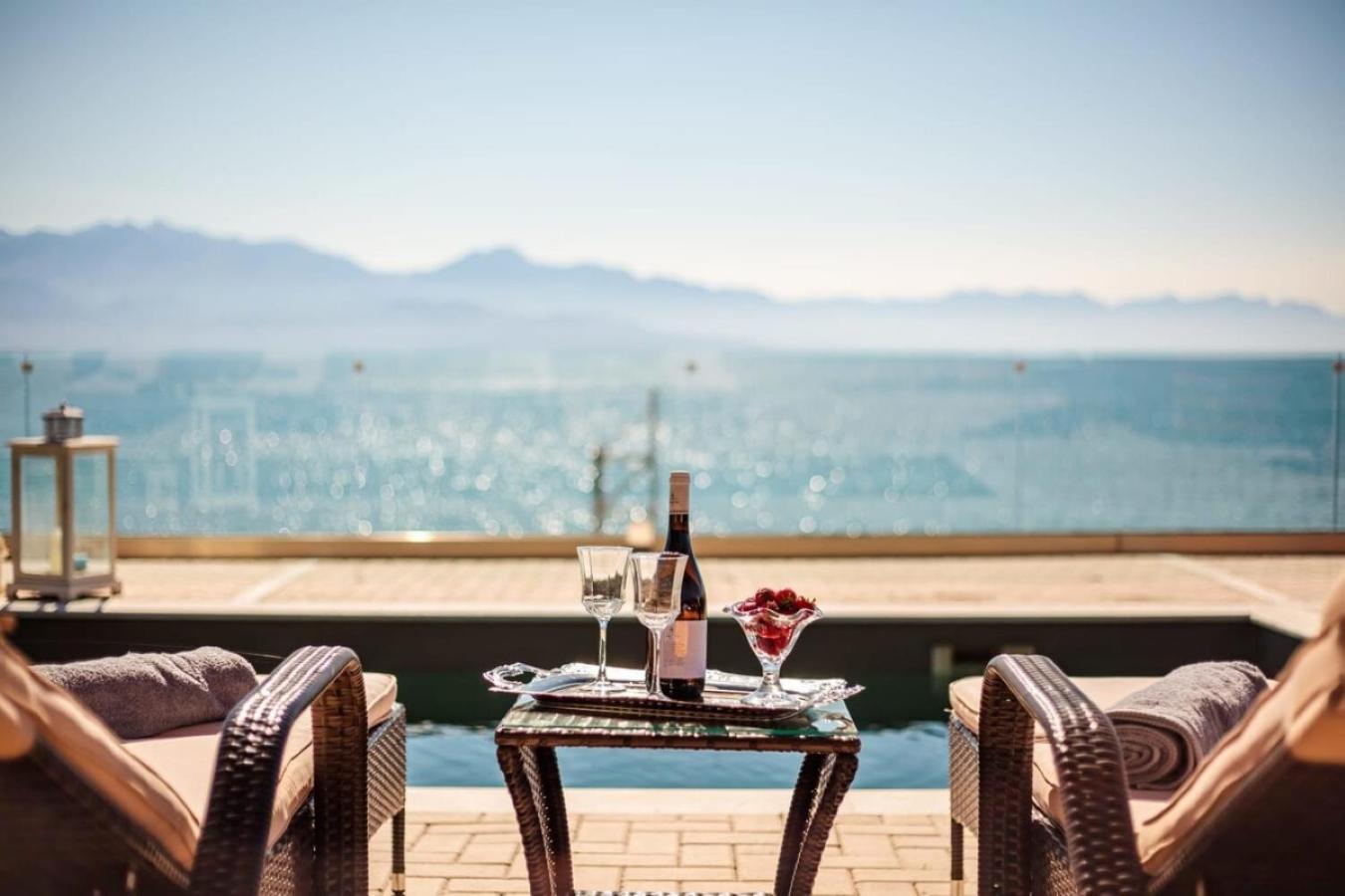 Seaside Summer Bliss - Aurora Luxury Pool Paradise Petalidi Exterior photo